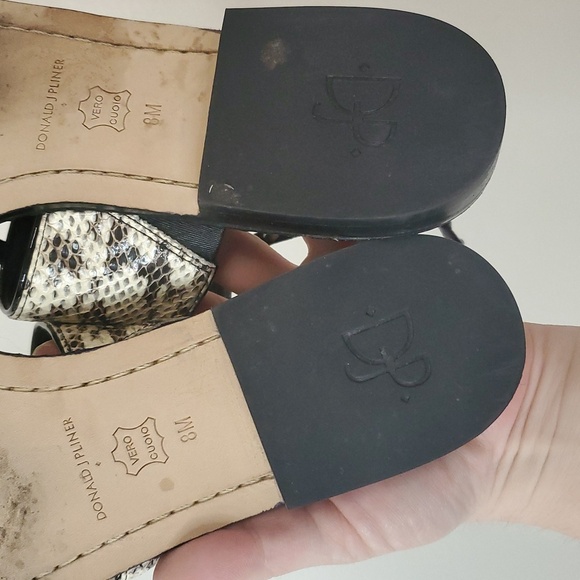 Donald J Pliner Lacy SP Animal Printed Sandals Size 8 Ankle Strap Stud Details - Picture 10 of 12